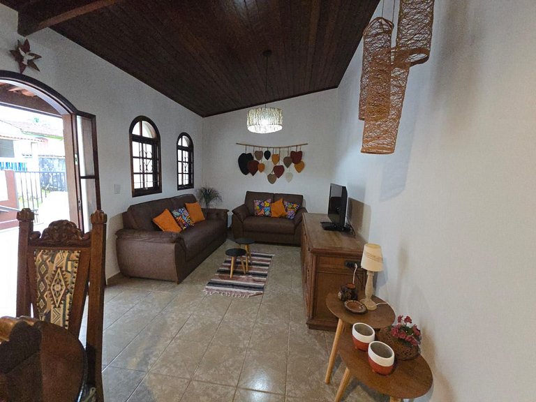 Casa Cida — Cond. Samola, 3 Quartos, 10 Pessoas, 2 Quadras d