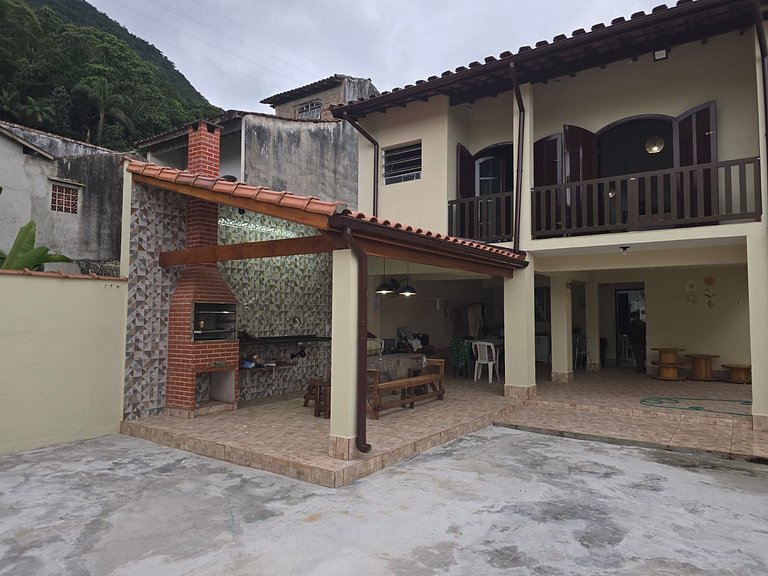 0029.00 - Cida-Cond Samola -Casa - 3 Dormitório - 10 Pessoas