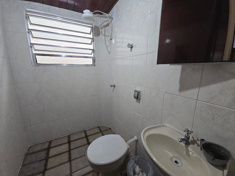 0029.00 - Cida-Cond Samola -Casa - 3 Dormitório - 10 Pessoas