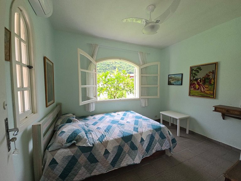 Casa Maranduba Premium — 3 Quartos, Piscina, 10 Pessoas, 2 Q