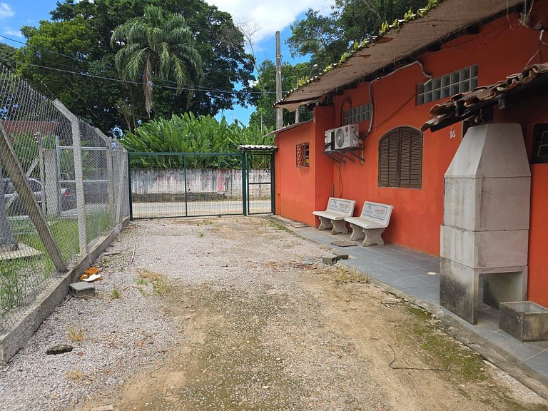 Maranduba Kitnet Marbela 10 — Aconchegante, Piscina, 2 Quadr