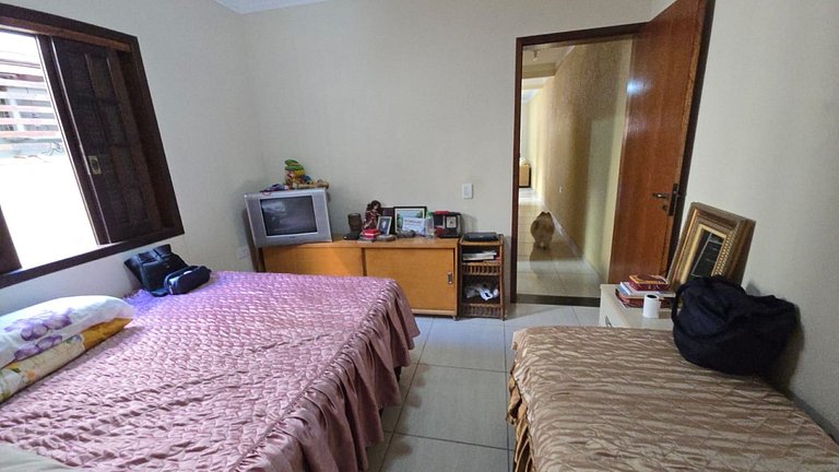 Casa Beira Rio Maranduba — 3 Quartos, 12 Pessoas, Vista Rio